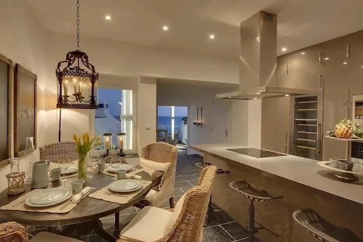 度假居 Casa Chanel - Ocean Front With Rooftop Spa Jacuzzi 阿尔布费拉 葡萄牙