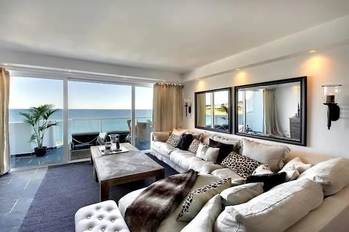 Holiday home Casa Chanel - Ocean Front With Rooftop Spa Jacuzzi Albufeira